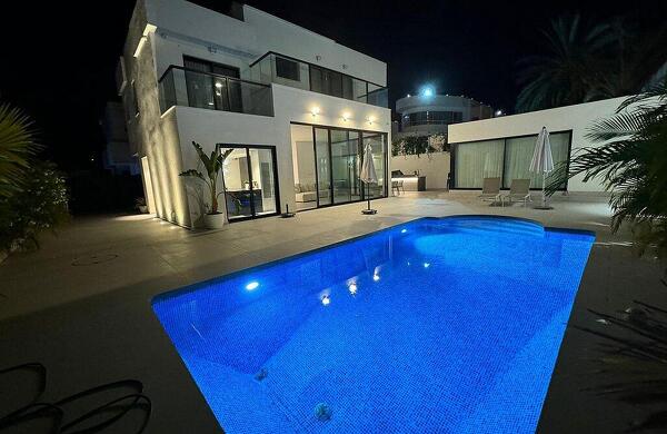 וילה מאיה - Villa Maya בהרצליה